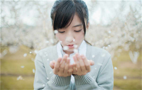 荣昌怀孕后验血多久可以知道男女(怀孕后多久可以验血检查出来)